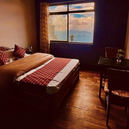 Forest Lodge - 80 Mts From Mall Road Dardżyling Zewnętrze zdjęcie