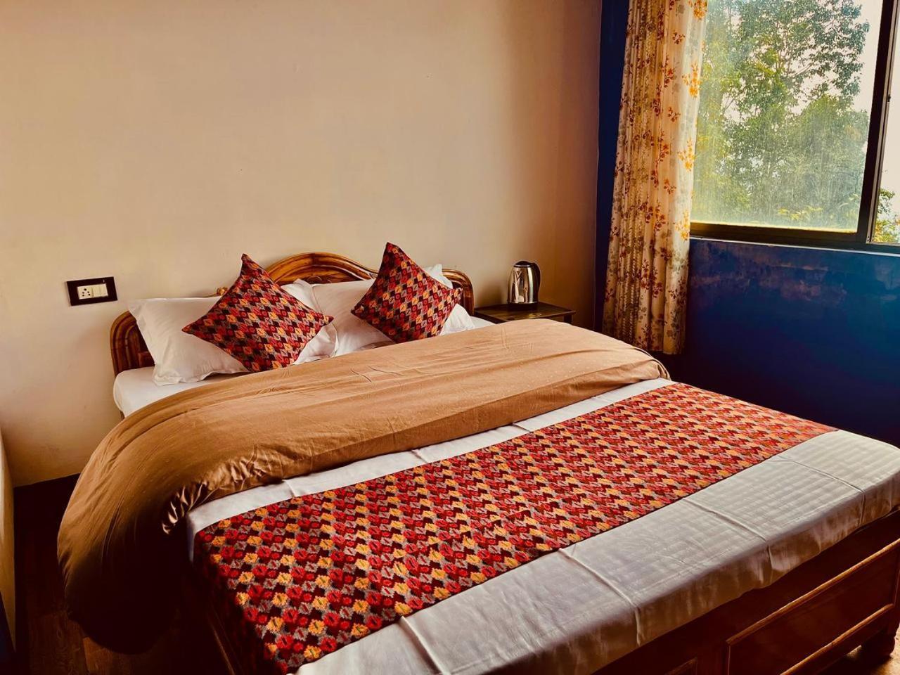 Forest Lodge - 80 Mts From Mall Road Dardżyling Zewnętrze zdjęcie